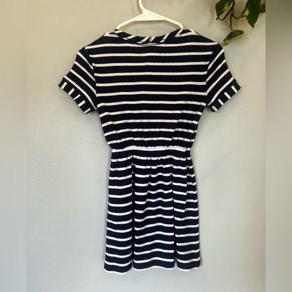 TOMMY HILFIGER girls striped short sleeve blue&white dress/size 7 (S/P/CH) - Picture 9 of 10